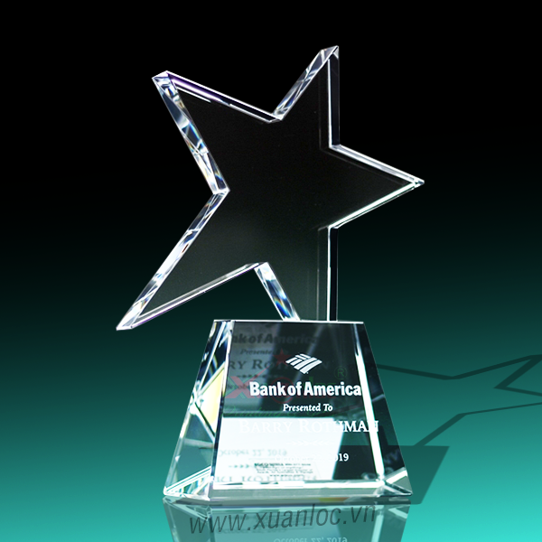 Cúp ngôi sao pha lê